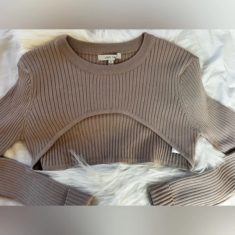 Love Tre Ribbed Knit Cropped Top Long Sleeve Tan Size Small New No Tags